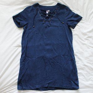 Lightweight Denim Lace-Up Dress with Pockets